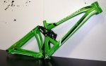 Mondraker-Summum-Frameset-2012-in-green1.jpg