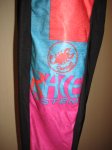 L azul.rojo.JPG