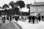 3. 1903 - Tour. Reuni&#243;n en Au Reveil Matin - copia.jpg