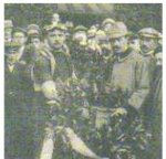 1910 - Tour. 2&#170; etapa, Faber recompensando en Metz.jpg