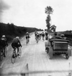 10.  1912 - Tour.jpg