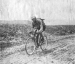 15.  1913 - Tour. 7&#170; etapa, Petit Breton en Puymorens.jpg
