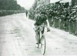 12. 1914 - Tour. 12&#170; etapa, Jean Alavoine en Belfort.jpg