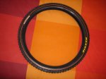 Maxxis Mobster Dual Ply MaxxPro 50a, 2Â´7, montada delante en tres bajadas..JPG