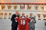 specialized_milan1_a.jpg