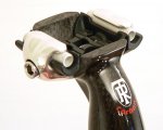 Ritchey_Design_WCS_Carbon_seatpost_head.jpg