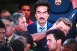 Jose_Mourinho_sticks_finger_in_Tito_Vilanova_s_eye.jpg