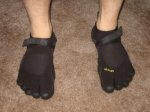 Vibram-Five-Fingers-by-EricByers2.jpg