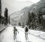 1923 - Tour. 6&#170; etapa, Bottecchia y Jacquinot comenzando el Aubisque.jpg