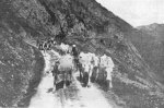 1923 - Tour. 6&#170; etapa, un extra&#241;o encuentro camino del Soulor para Bottechia y Jacquin.jpg