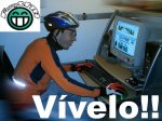 vivelo.jpg
