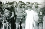 1924 - Tour. 15&#170; etapa, Nicolas Frantz, Ottavio Bottecchia y Omer Huyse (1&#186; segunda ca.jpg