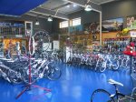 02 - Tienda Cannondale Stgo.JPG