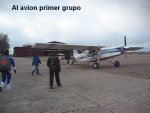 09 Al avion primer grupo.jpg