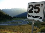 A_Tornanti_passo_Pordoi_003.JPG