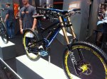 s780_canyon_DHbike..jpg