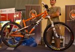 BESPOKED1208.jpg