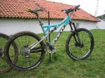 Yeti 575 (Octubre 2006).jpg