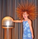Pelo_electricidad_estatica.jpg