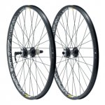 m_2945-MAVIC-Paire-de-Roues-DEETRAKS-12x150mm-2010-65.jpg