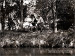 bicicletas_clasicas_en_la_Darsena_de_Palencia.jpg