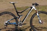 lapierre-full-suspension-carbon-29er-mountain-bike.jpg