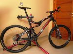 Pivot%20Mach%205_7%20carbon%20rigid%20seatpost.jpg