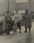 Control_carretera_en_Blimea_Asturias_anos_54.jpg