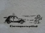 stencil-corre-que-te-pillo590.jpg