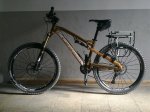 Bici y portabultos.jpg