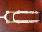 rockshox-reba-rl-blanca--poploc-20587155_3.jpg