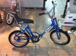 moto azul.jpg