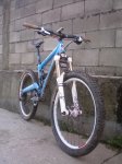 PC080100.JPG