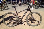 2013-BH-Ultimate-29er-carbon-fiber-hardtail-mountain-bike01.jpg