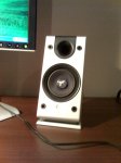 Z2300 Altavoce sin.jpg