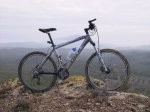Mi Trek y El Coto  al fondo.jpg
