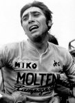1975 - Tour. Golpeado en el Puy de D&#244;me +.jpg