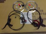 Avid Juicy 3  con discos Avid Roundagon 160mm.jpg