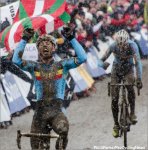 CXWorlds2013DP-Elite-Men-Nyes-takes-Vantornout.jpg