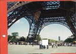 Debajo la T.Eiffel.jpg