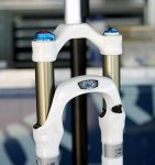 Fox_Racing_Shox_F_Series_arch_and_crown.jpg