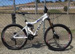 2014-Pivot-Firebird-275-650B-mountain-bike03.jpg