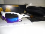 oakley 001.jpg