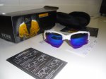 oakley 004.jpg
