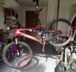 Pesada 8960-3red.jpg