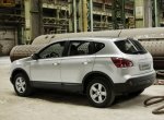 nissan_qashqai_2007_2.jpg