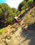 vlcsnap-2013-09-06-00h29m41s27.jpg
