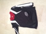 jersey oakl del.jpeg