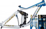 giant-glory-2012-zoom copia.jpg