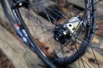 Bontrager-Rhythm-Pro-TLR-275-650b-carbon-tubeless-enduro-mountain-bike-wheels262-600x400.jpg